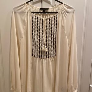 Banana republic ivory and black shirt